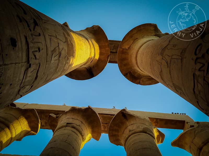 Columnas en el Templo de Karnak