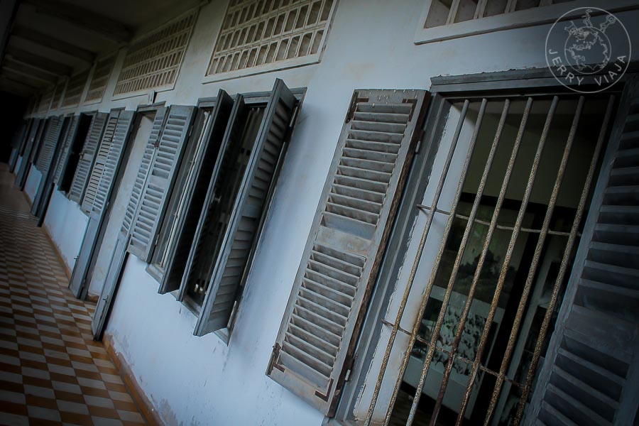 Museo de los Crímenes Genocidas Tuol Sleng (Prisión S-21)en Phnom Penh, Camboya