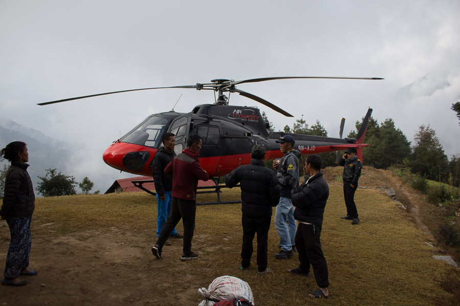 Helicóptero de rescate, Himalayas, Nepal