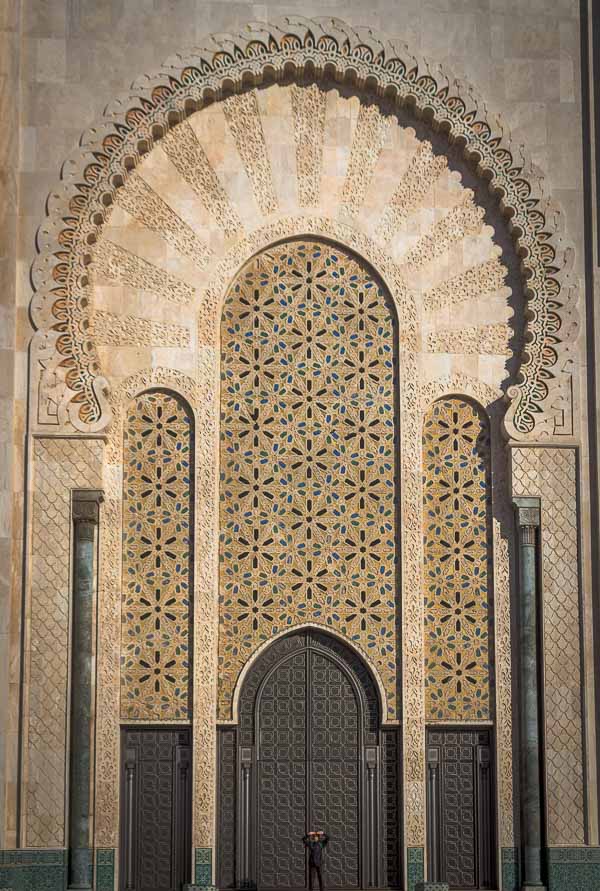 Entrada principal Mezquita de Hasan II, Casablanca, Marruecos