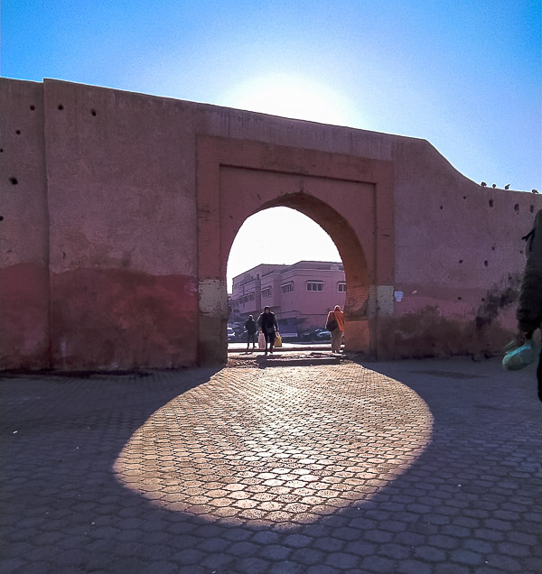 Puerta Bab Doukkala, marrakech, marruecos