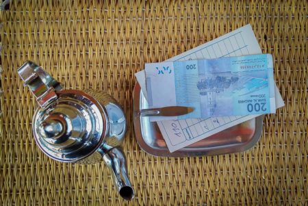 gastos en marruecos Billete Dinero marroquí