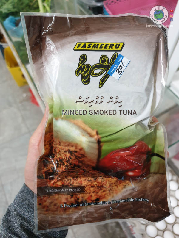 valhomas pack at supermarket, whole or in pieces. Maldives Islands